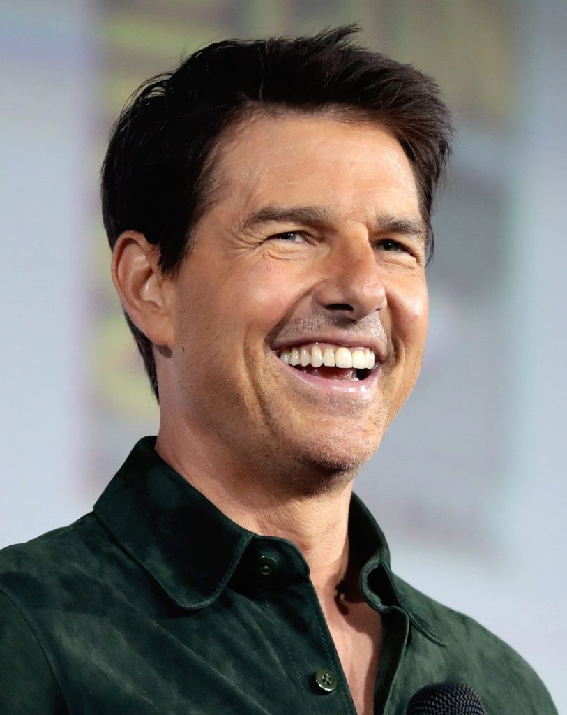 Actor Tom Cruise sonriendo